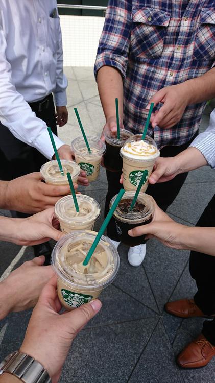 Starbucks (Starbucks Coffee 飯田橋軽子坂店) - メイン写真: