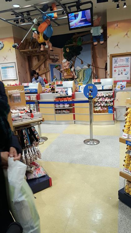 Disney Store ディズニーストア