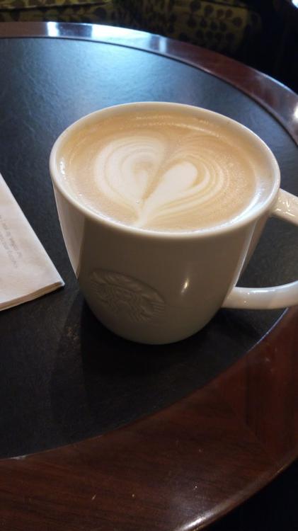 Starbucks (Starbucks Coffee) - メイン写真: