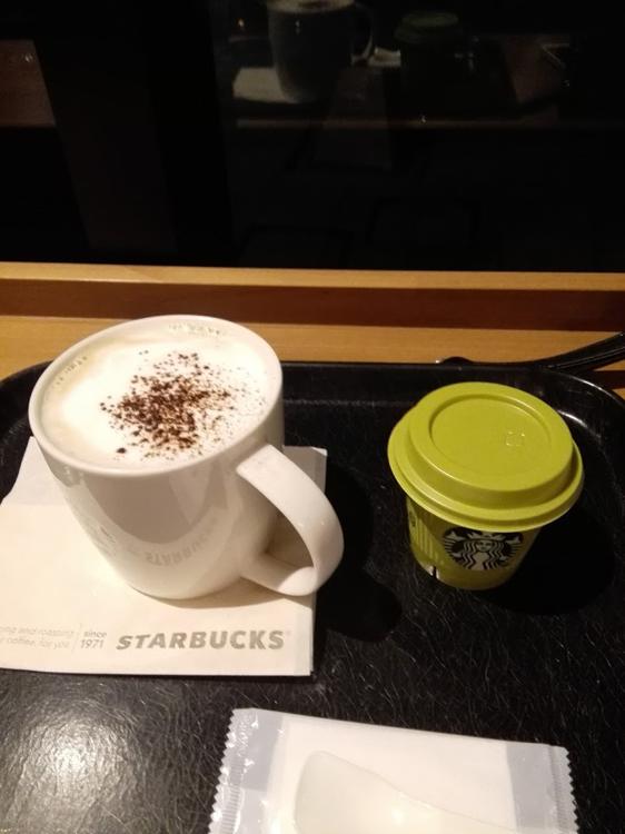 Starbucks (Starbucks Coffee) - メイン写真: