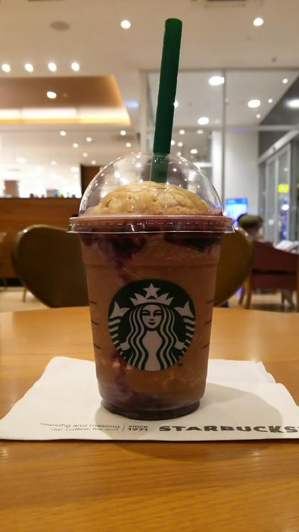 Starbucks (Starbucks Coffee させぼ五番街店) - メイン写真: