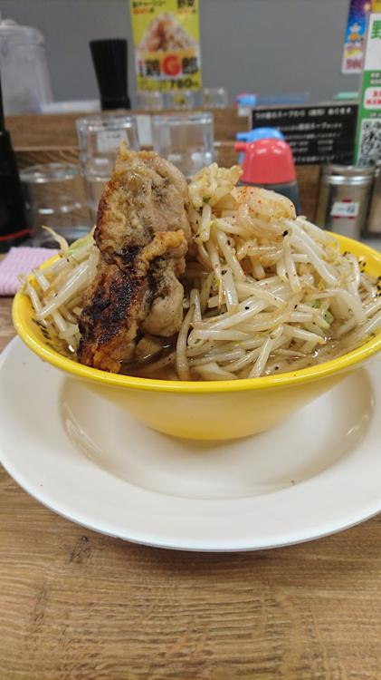 野郎ラーメン 三軒茶屋店 - メイン写真: