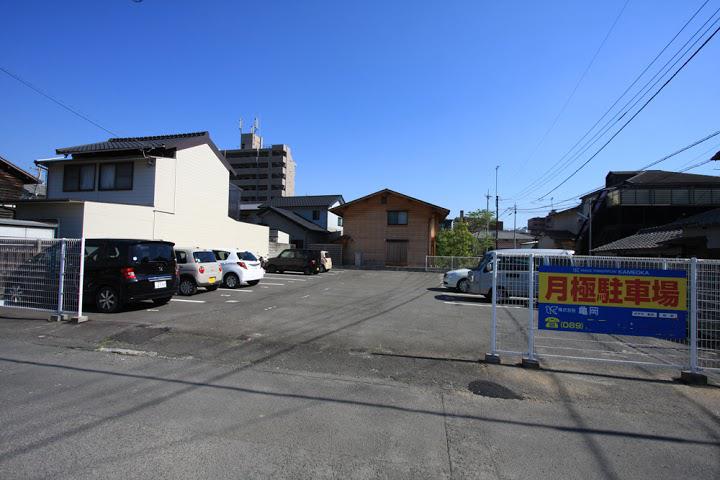 道後温泉駅裏 駐車場 - メイン写真: