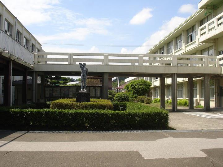 宮崎県立日南振徳高等学校 - メイン写真: