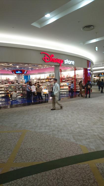Disney Store ディズニーストア