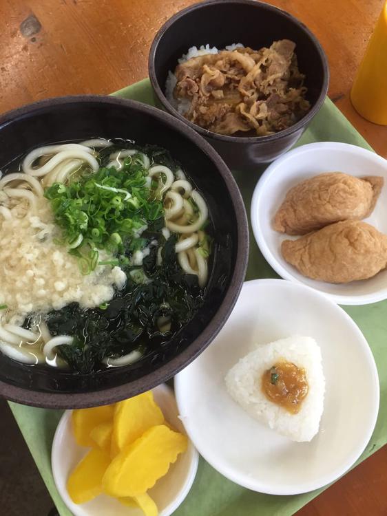 豊吉うどん 大坪本店 - メイン写真: