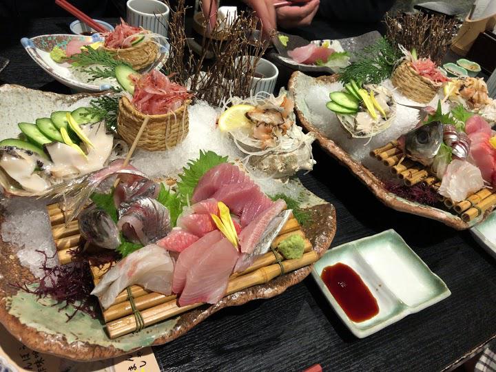 網元料理 徳造丸 魚庵 伊豆稲取国道店 伊豆旅行やドライブ 観光 日帰り温泉のお食事お土産は 金目鯛等伊豆稲取グルメ専門の徳造丸で