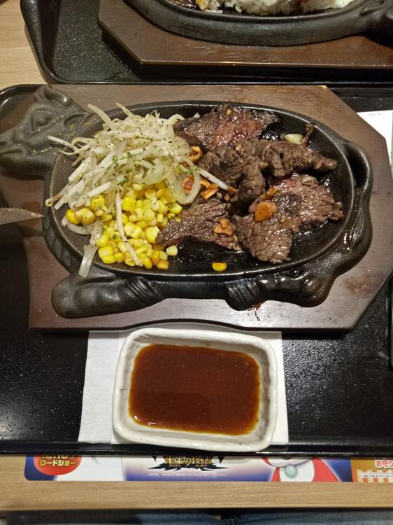 STEAK BEEFMAN アミュプラザおおいた店 - メイン写真: