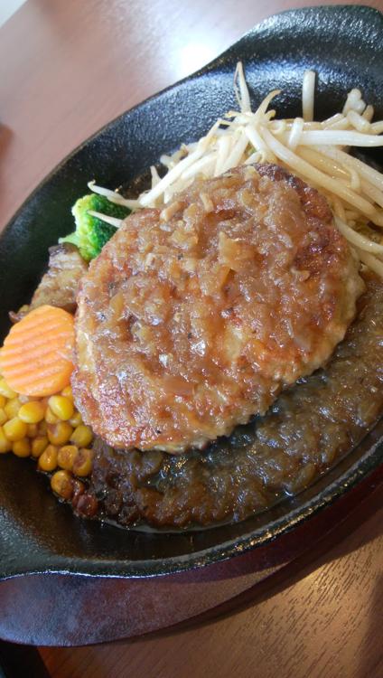 手作りハンバーグの店クレヨン - メイン写真: