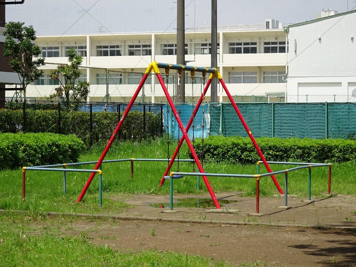 新松戸北２丁目公園 旧 横須賀こどもの遊び場