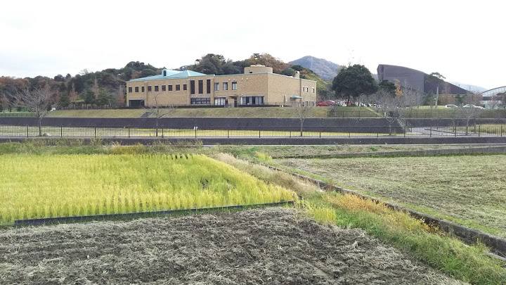 長門市立図書館 - メイン写真: