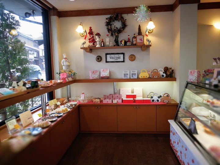 イワキ洋菓子店 - メイン写真: