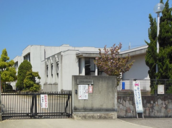 橿原市立　鴨公小学校 - メイン写真: