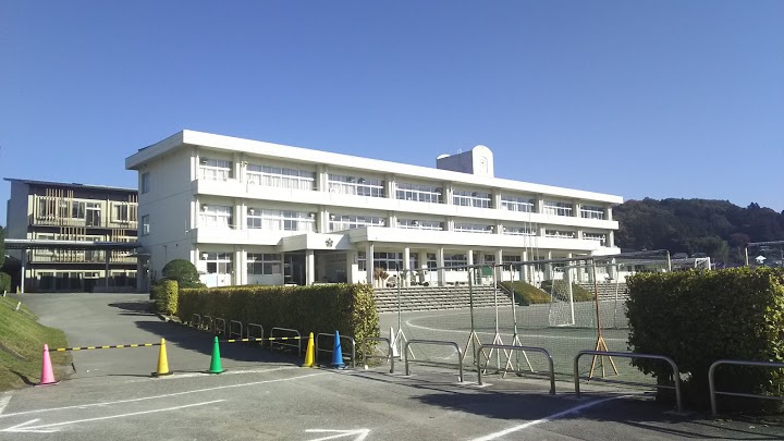 中之条町立中之条小学校 - メイン写真: