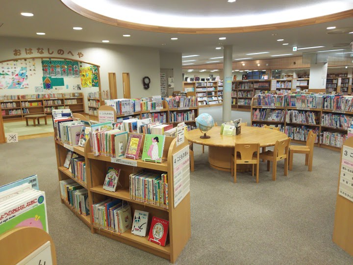 熊野町立移動図書館「こぐま号」 - メイン写真: