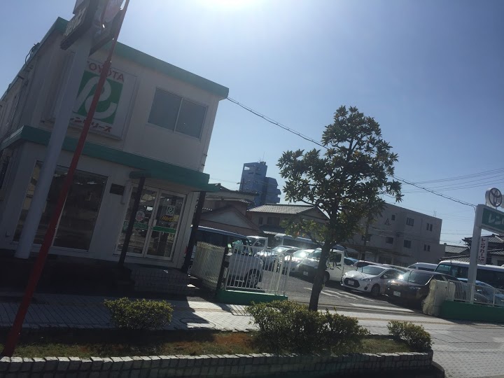 トヨタレンタカー津栄町店 - メイン写真: