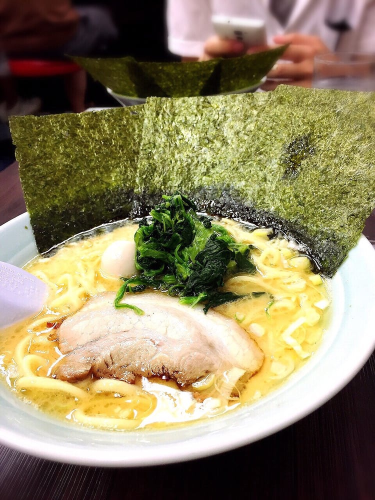 横浜家系ラーメン 魂心家 大阪なんば店 - メイン写真: