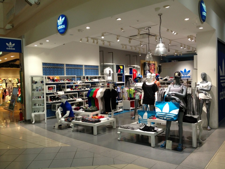 Adidas Originals ららぽーと甲子園