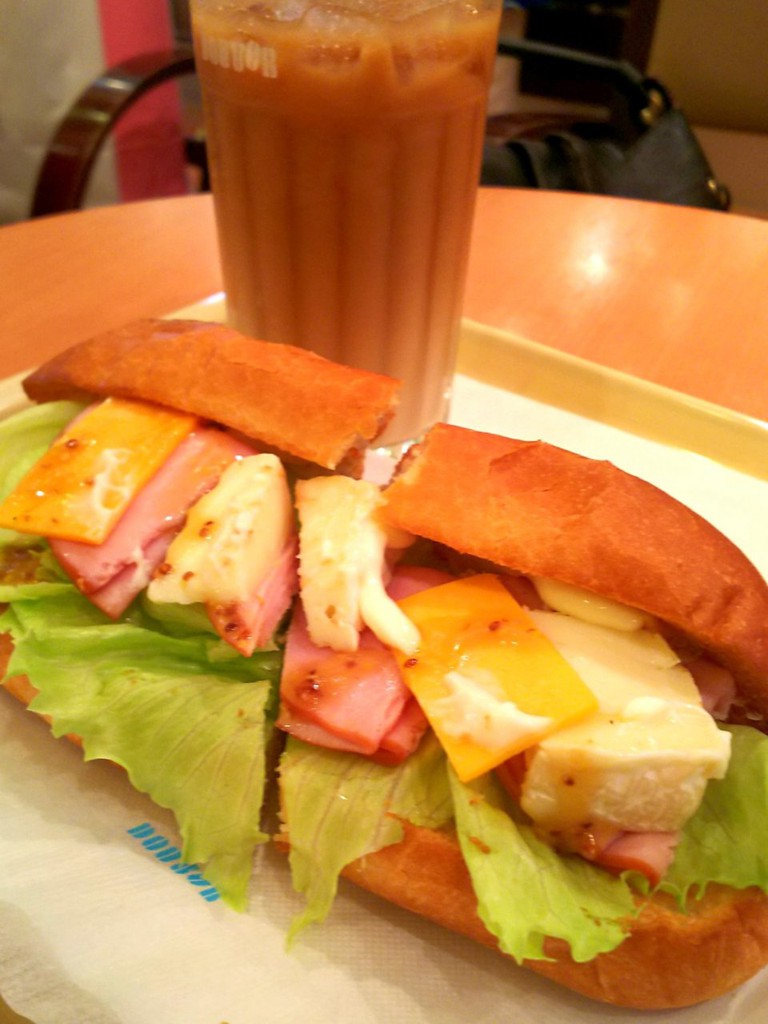 Doutor Coffee Shop (ドトールコーヒーショップ 仙台クリスロード店) - メイン写真: