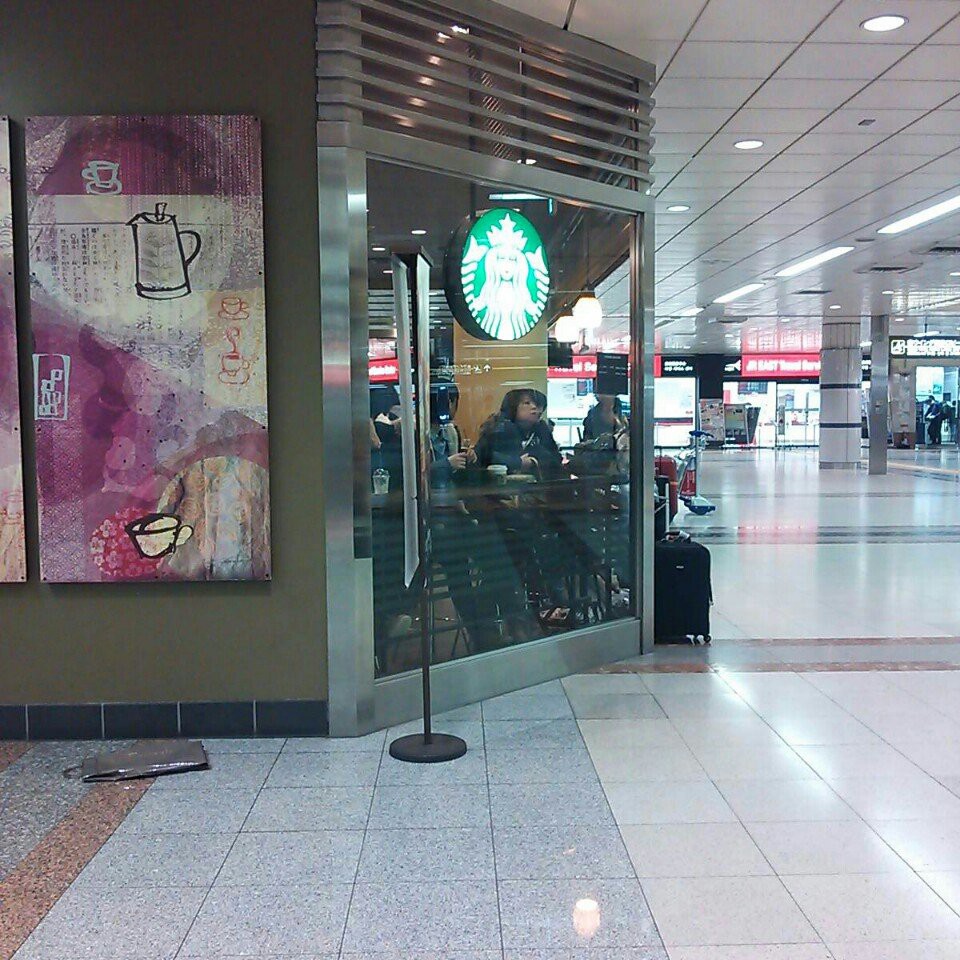 Starbucks (Starbucks Coffee) - メイン写真: