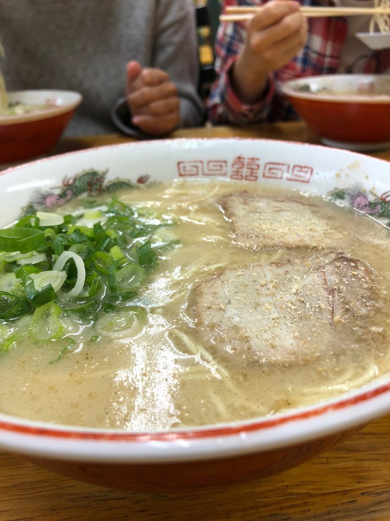長浜ラーメン 麺通人 - メイン写真: