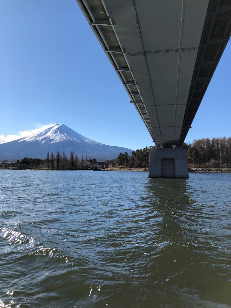 河口湖遊覧船アンソレイユ号 - メイン写真: