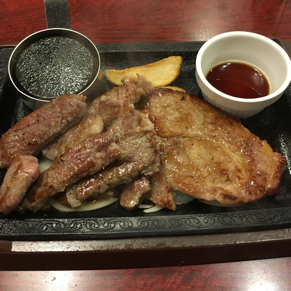 Steak Gusto (ステーキガスト 総社店) - メイン写真: