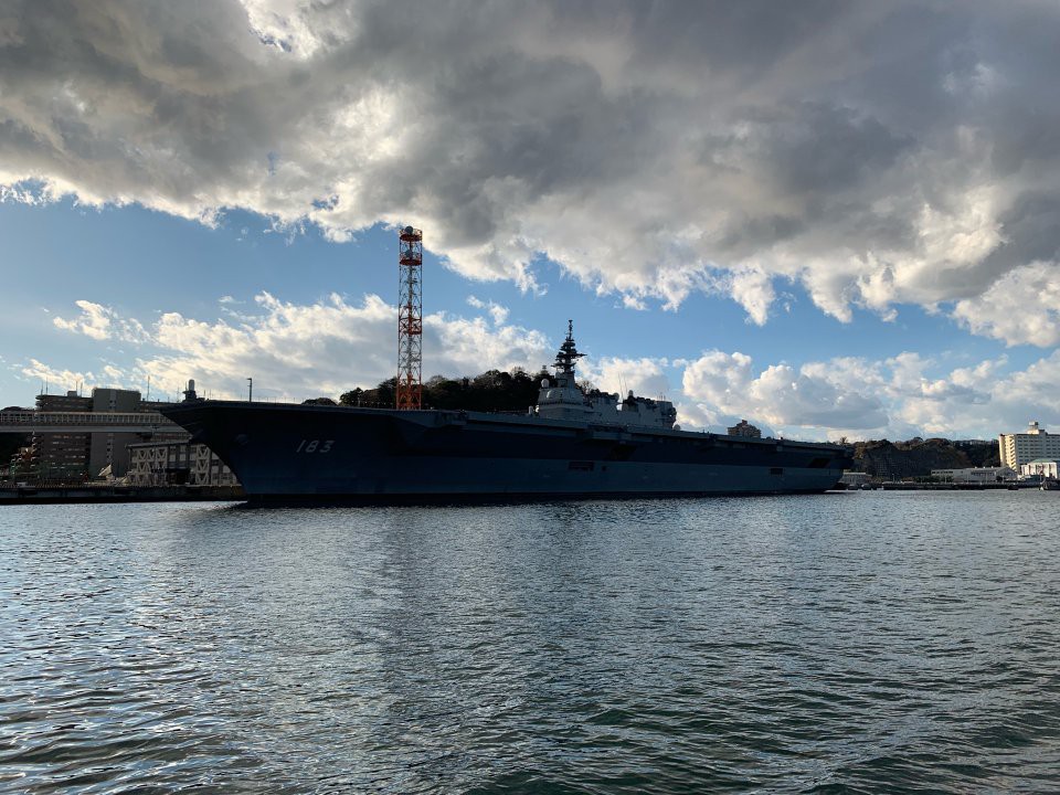 Yokosuka Naval Port Cruise (横須賀軍港めぐり) - メイン写真: