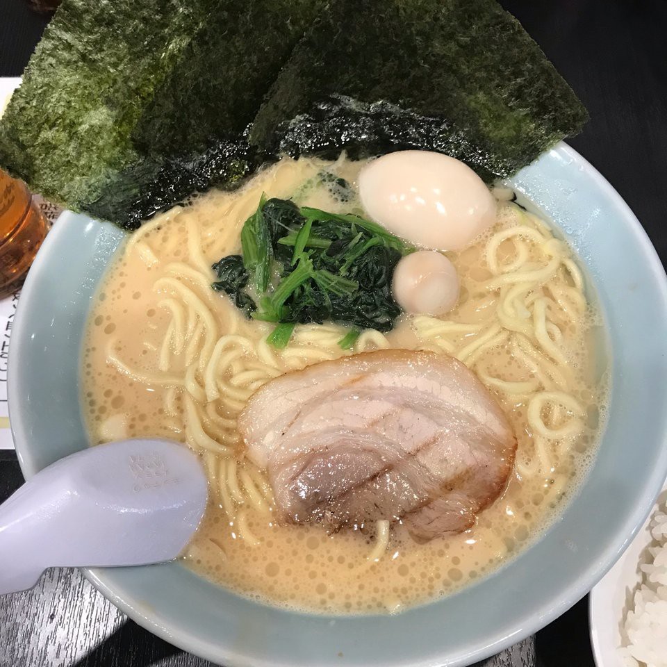 横浜家系ラーメン 魂心家 浜松店