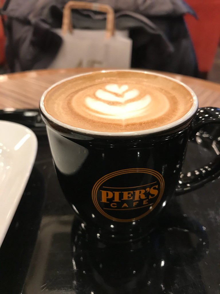 PIER'S CAFE 大宮店 - メイン写真: