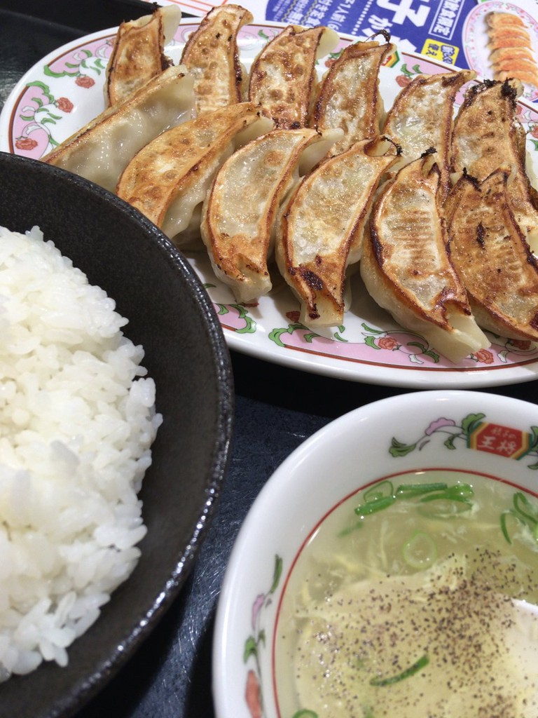 Gyoza Ohsho (餃子の王将 鶴川駅前店) - メイン写真: