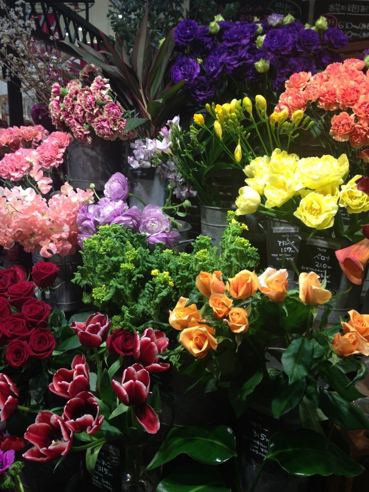 青山フラワーマーケット マルイなんば店