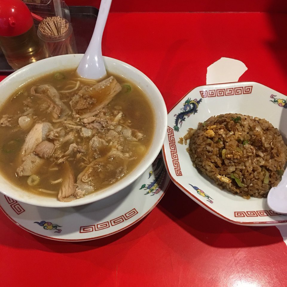 ラーメン末広本店 - メイン写真: