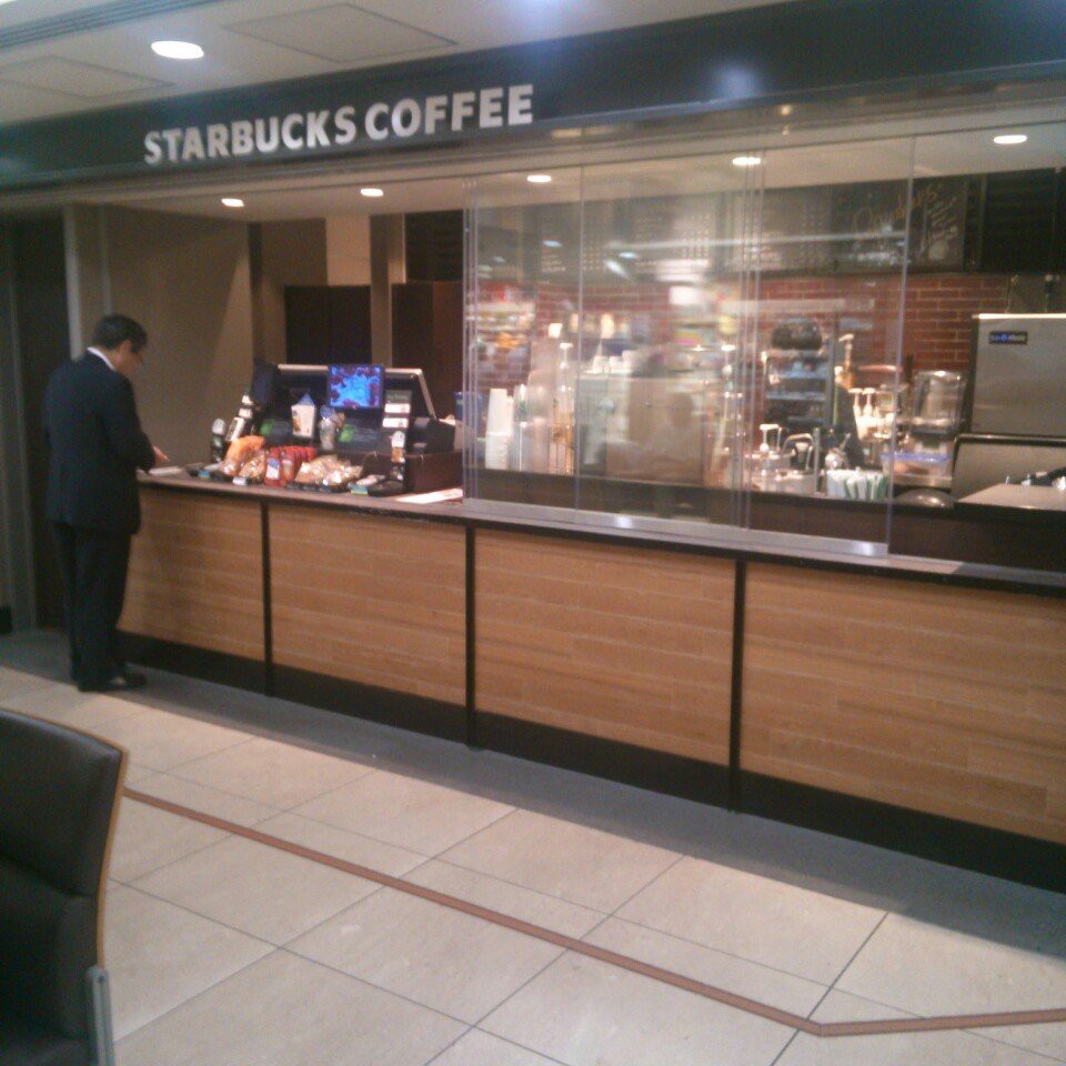 Starbucks (Starbucks Coffee) - メイン写真: