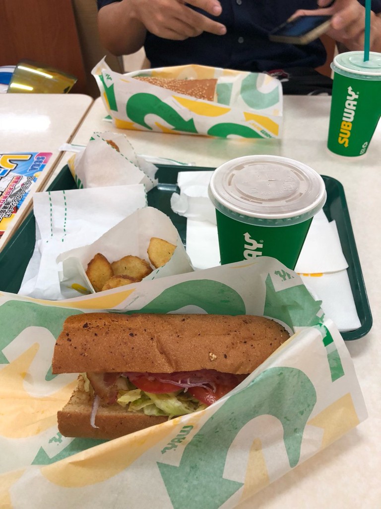 SUBWAY ビバモール寝屋川店 - メイン写真: