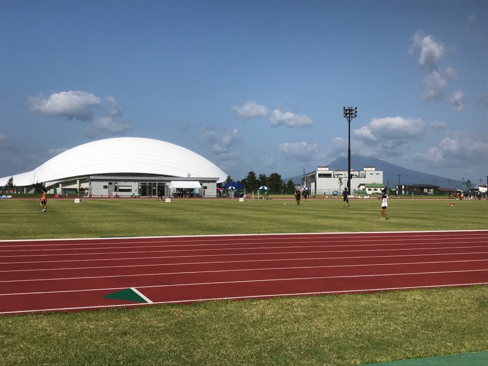 平川市陸上競技場 - メイン写真: