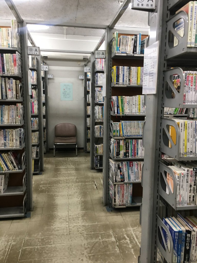 南市民図書館 - メイン写真: