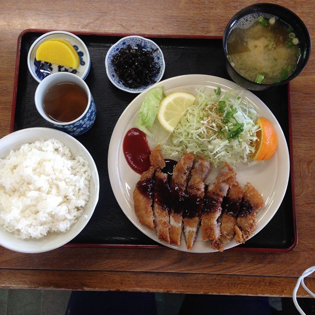 お食事処 日よし食堂 - メイン写真: