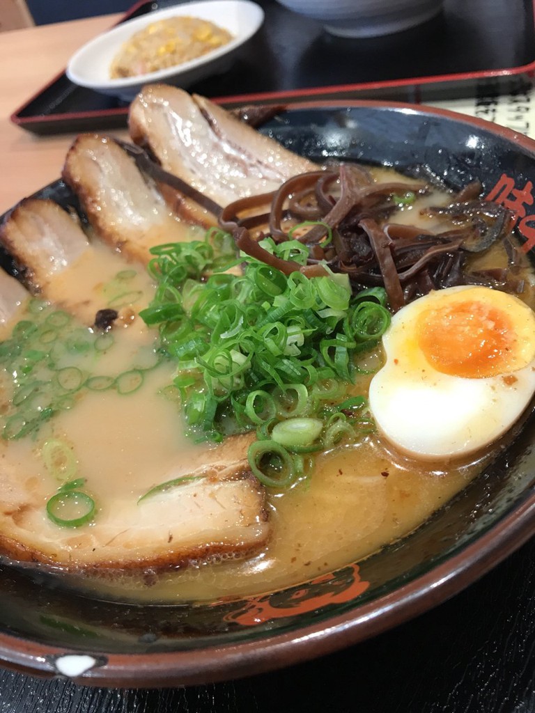 味千拉麺 松山谷町店 - メイン写真: