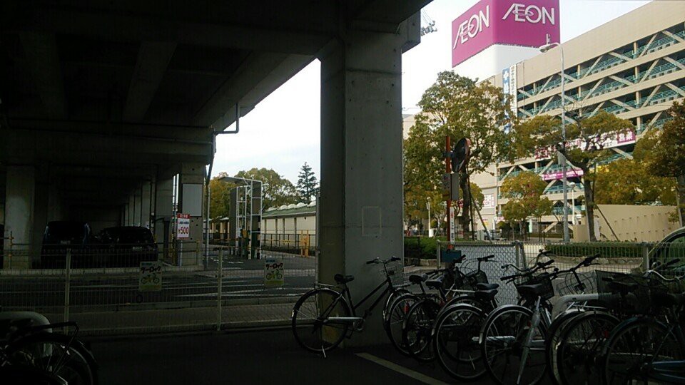 坂出駅東駐輪場 - メイン写真: