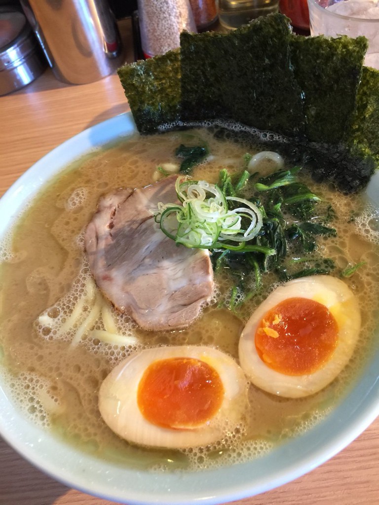 横濱家系ラーメン友喜家 - メイン写真: