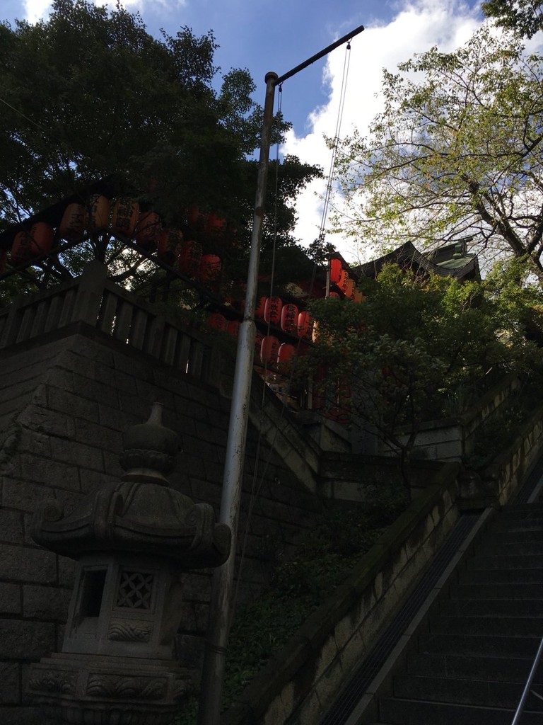 茶ノ木稲荷神社 - メイン写真: