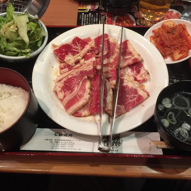 焼肉 食べ放題 牛繁 五反田店 - メイン写真: