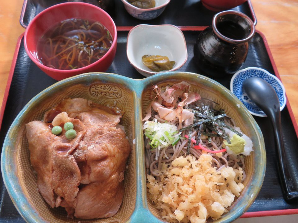 The 3 Best Restaurant near shintoku Station