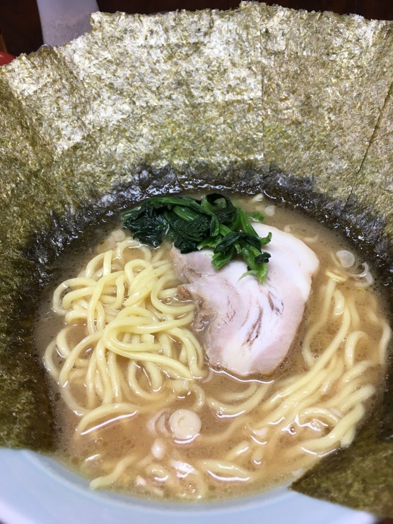 横浜ラーメン はま家 - メイン写真: