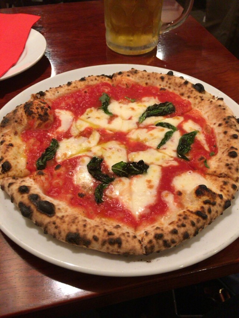 Pizzeria da Vittoria (ピッツェリア・ダ・ヴィットーリア) - メイン写真:
