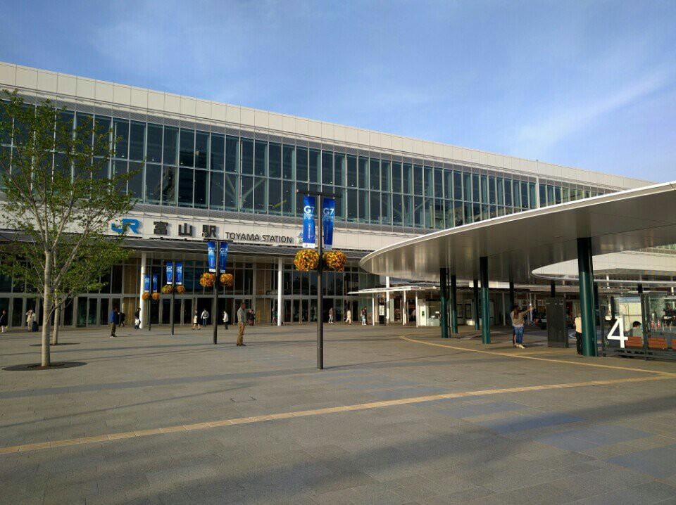 Toyama Station (富山駅) - メイン写真: