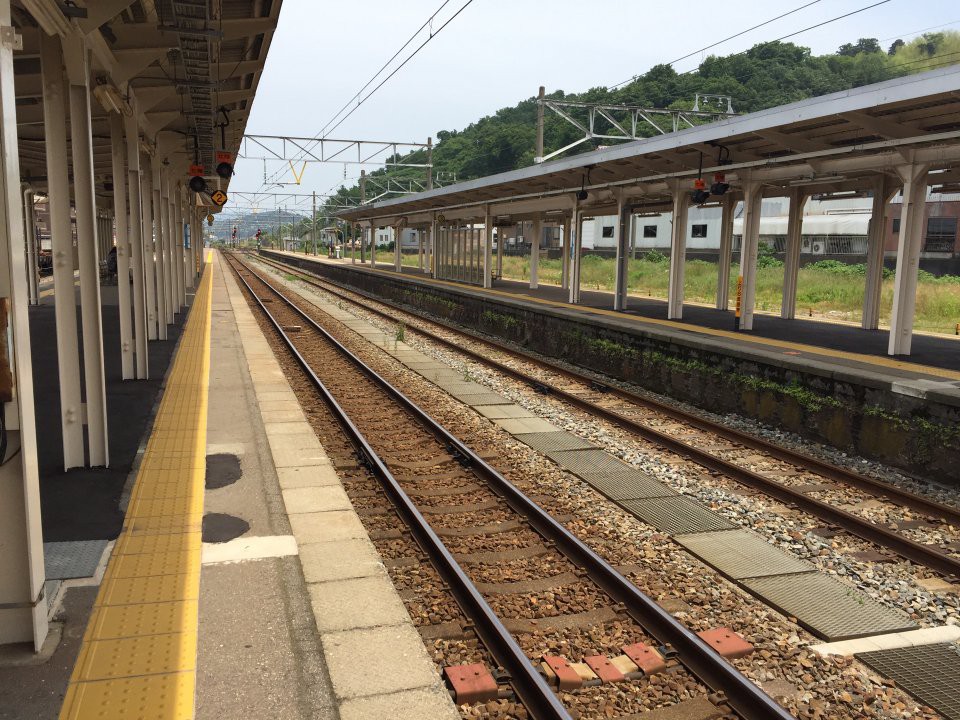 Tsubata Station (津幡駅) - メイン写真: