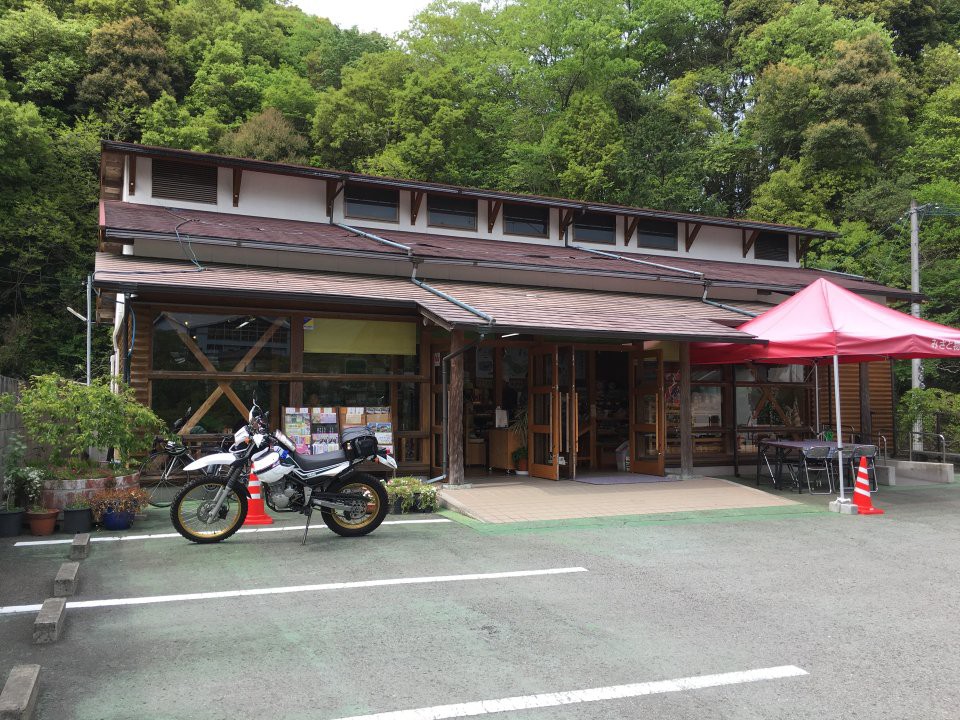 みさと屋 美郷物産館 - メイン写真: