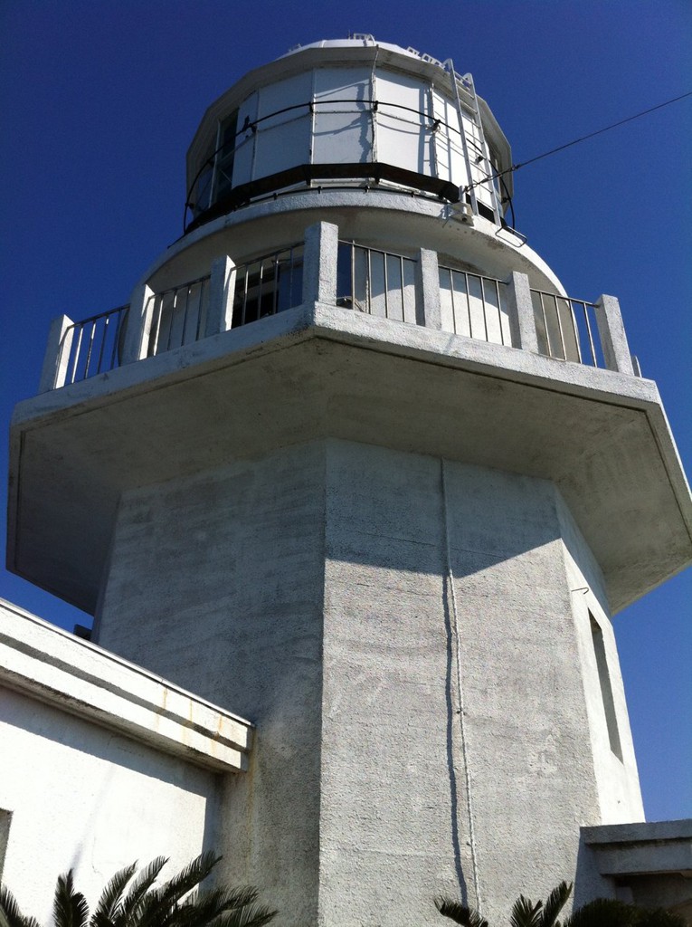 Toi-misaki Lighthouse (都井岬灯台) - メイン写真: